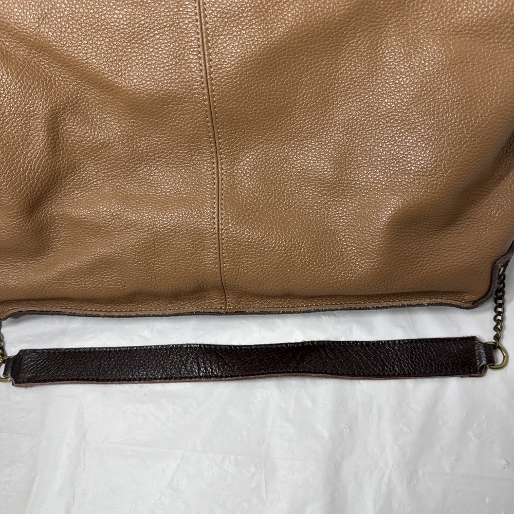 Jo Handbags Hobo Day Shopper Tan and Brown Pebbled Leather 17"x11"x4.5" - Picture 4 of 16